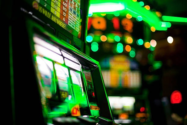 harusjp weekly cashback dashboard showing M-World Championship losses, tier rates, and credited bonus balance